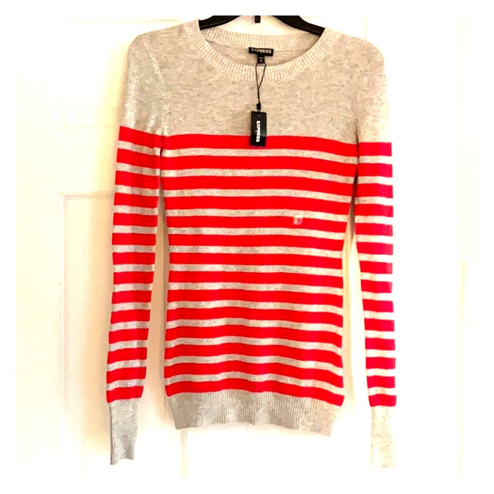NWT Express Women’s Sweater Size M